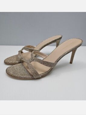 Stuart Weitzman Soiree Shimmer Sandal Women 9 Platinum Gold Strappy Evening Heel